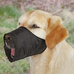 Trixie Muzzle with mesh insert L-XL Trixie Muzzle with mesh insert L-XL