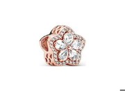 Pandora Sparkling Snowflake Pavé Charm (789224C01) Pandora Sparkling Snowflake Pavé Charm (789224C01)
