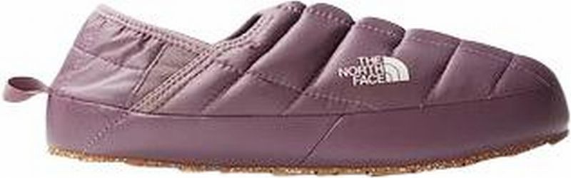 The North Face Thermoball Traction V Slipper Women The North Face Thermoball Traction V Slipper Women