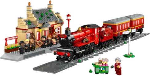 LEGO Harry Potter Hogwarts Express & Hogsmeade Station (76423) LEGO Harry Potter Hogwarts Express & Hogsmeade Station (76423)
