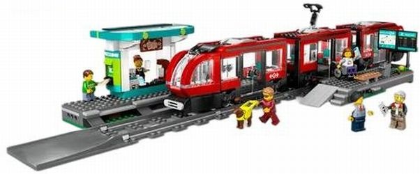 LEGO City tram with stop (60423) LEGO City tram with stop (60423)