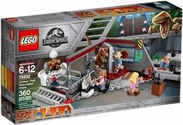 LEGO Jurassic World Hunt for the Velociraptor (75932) LEGO Jurassic World Hunt for the Velociraptor (75932)