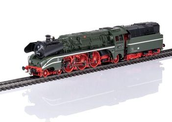 Märklin Steam locomotive class 18.3 (39029) Märklin Steam locomotive class 18.3 (39029)