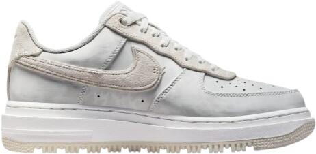 NIKE Air Force 1 Luxe Men NIKE Air Force 1 Luxe Men