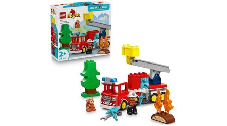 LEGO DUPLO Fire Truck with Hose and Firefighter (10473) LEGO DUPLO Fire Truck with Hose and Firefighter (10473)