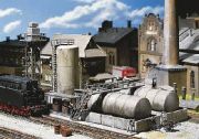 Faller Oil bearing with diesel filling station and oil crane (120157) Faller Oil bearing with diesel filling station and oil crane (120157)