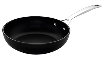 Le Creuset Aluminum frying pan high with counter handle 26 cm Le Creuset Aluminum frying pan high with counter handle 26 cm