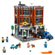 LEGO Creator Expert Corner Garage (10264) LEGO Creator Expert Corner Garage (10264)