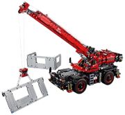 LEGO Technic All-Terrain Crane Truck (42082) LEGO Technic All-Terrain Crane Truck (42082)