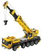 LEGO Technic Mobile Heavy-Duty Crane (42009) LEGO Technic Mobile Heavy-Duty Crane (42009)