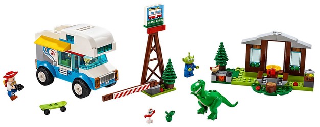 LEGO Toy Story Vacation with the Motorhome (10769) LEGO Toy Story Vacation with the Motorhome (10769)