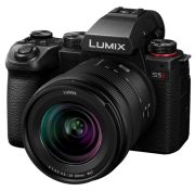 Panasonic Lumix S DC-S5M2K Panasonic Lumix S DC-S5M2K