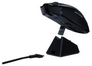 Razer Viper Ultimate with charging station Razer Viper Ultimate with charging station