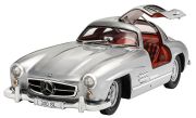 Revell Mercedes Benz 300 SL (07657) Revell Mercedes Benz 300 SL (07657)
