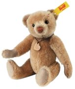 Steiff Classic Teddy Bear Honey Steiff Classic Teddy Bear Honey