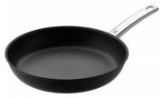 WMF Steak Profi Frying Pan Ø 28 cm WMF Steak Profi Frying Pan Ø 28 cm